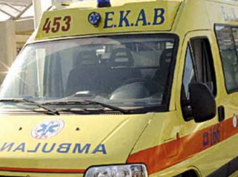 Ηθοποιός κατέρρευσε έξω από εστιατόριο στο κέντρο της Αθήνας!