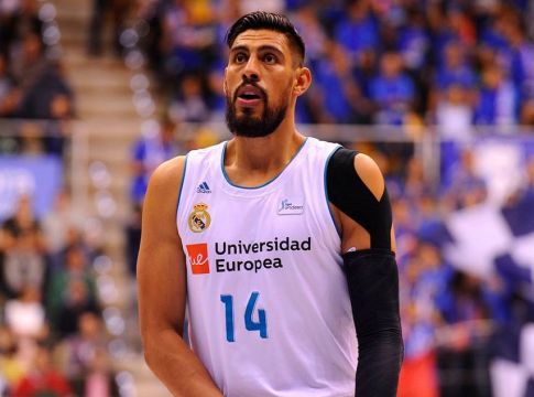 Βίρτους Μπολόνια «καλεί» Αγιόν