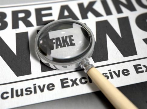 Πόση γραφικότητα και πληρωμένη ανηθικότητα αντέχεις;