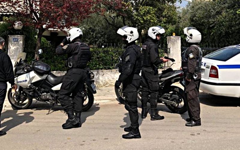 Έγκλημα στη Φιλοθέη: Τη σκότωσα για να μην ταλαιπωρείται η κόρη μας