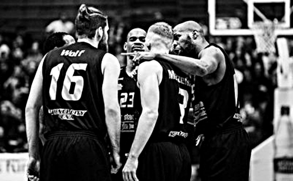 Το τελευταίο της χαρτί στο 2.75