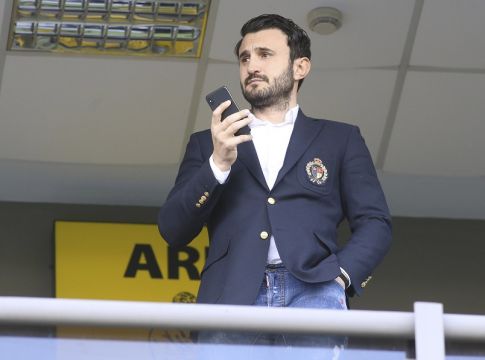 Επική απάντηση του Καρυπίδη στον Σαββίδη (pic)