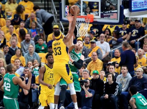 NBA Top 5: Ο Μάιλς Τέρνερ… γκρέμισε τον Χέιγουορντ (vid)