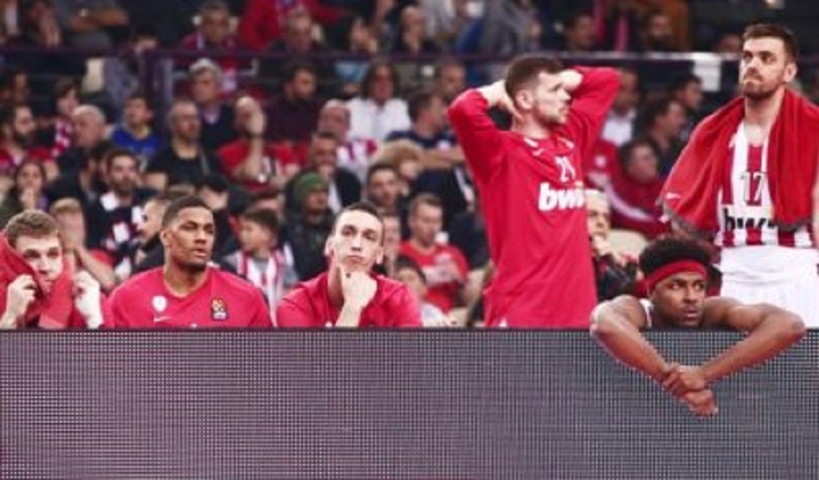 Με το μυαλό αλλού…