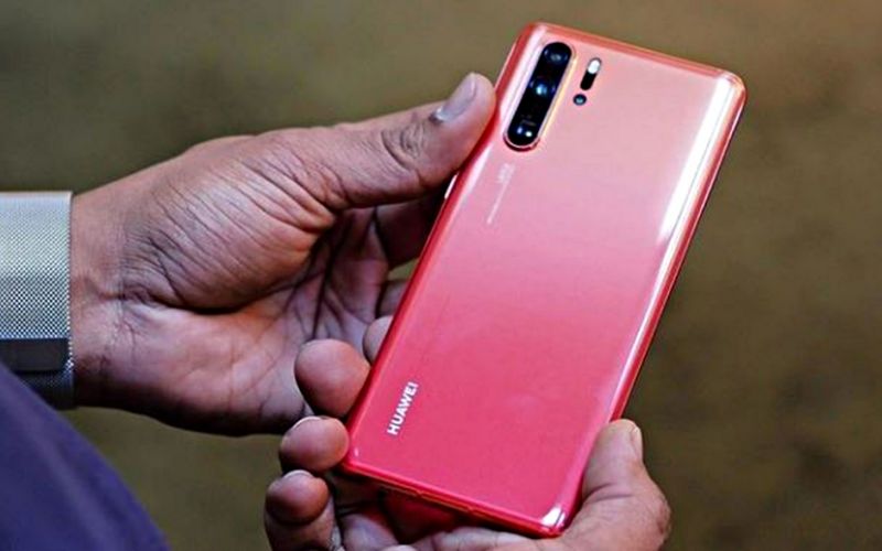 Huawei P30 Pro: Απλό κινητό ή… διόπτρα νυχτός; (vid)
