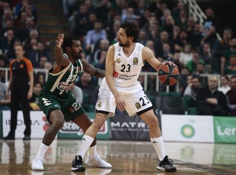 Λάσο: «Αμφίβολος για τα playoffs o Γιούλ»