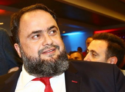 Μαρινάκης: «Δίνουμε χαρά στα παιδιά του Πειραιά» (pic)