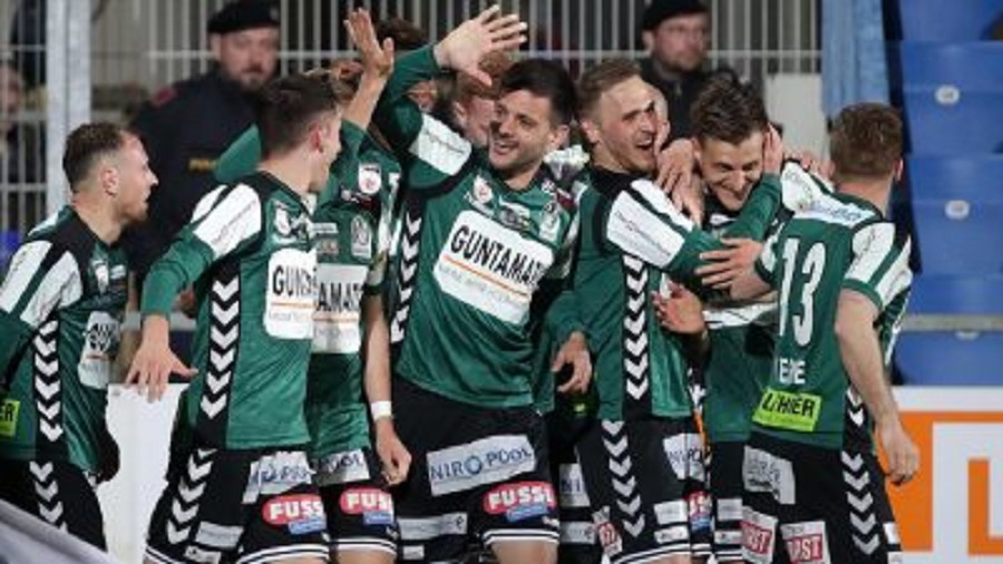 Σε παρωδίες δεν ποντάρω…