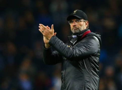 Κλοπ: «Κανείς δεν κλαίει εδώ…»