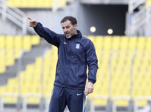 Η αποστολή της Εθνικής Νέων για τα φιλικά στη Ρωσία (pic)