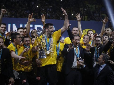 Η ΑΕΚ θυμήθηκε την περσινή κατάκτηση του BCL (pic)