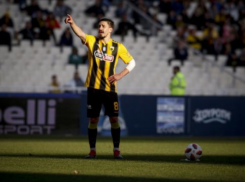 ΑΕΚ: Τσιγκρίνσκι, Μπακάκης και Σιμόες βλέπουν… τελικό