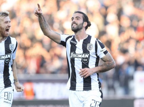 Στη Μύκονο για διακοπές ο Ολιβέιρα