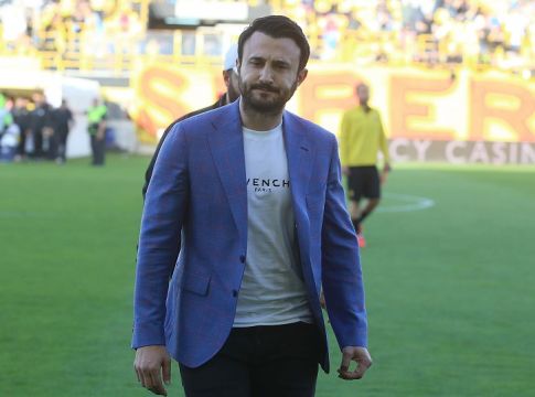 Άρης: Τα νέα γραφεία του Καρυπίδη σε ουρανοξύστη του Χονγκ Κονγκ (pics)