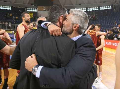 Ζιάγκος: «Θλίβομαι… κρίμα για τη γενιά του ‘87»