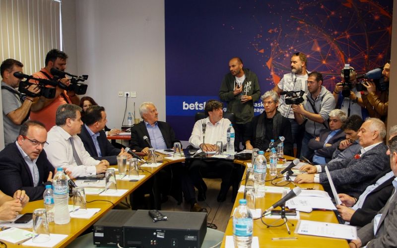 Basket League: Στον «αέρα» η ημερομηνία έναρξης των πλέι οφ