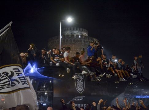 Οι κερδισμένοι στη Θεσσαλονίκη, οι χαμένοι στην Αθήνα