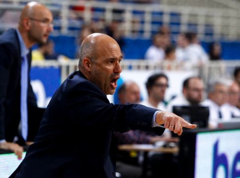 Λυκογιάννης: «Γελάει η κοινωνία μαζί μας!»