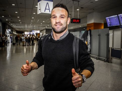 Η ώρα της αποθέωσης για τον Βαλμπουενά!