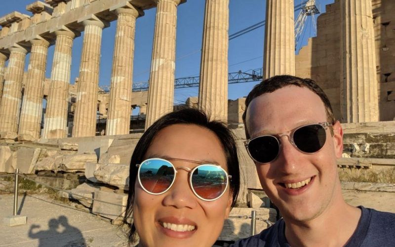Η selfie του Μαρκ Ζούκερμπεργκ στην Ακρόπολη