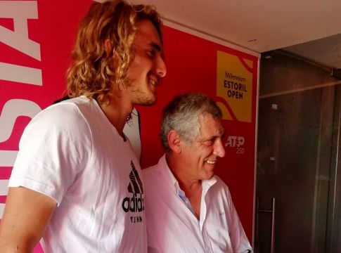 Η συνάντηση Τσιτσιπά – Σάντος (pic)