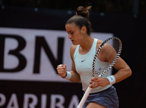 Ρώμη: Εκπληκτική η Σάκκαρη, πέρασε «αέρα» στους 16! (vid)