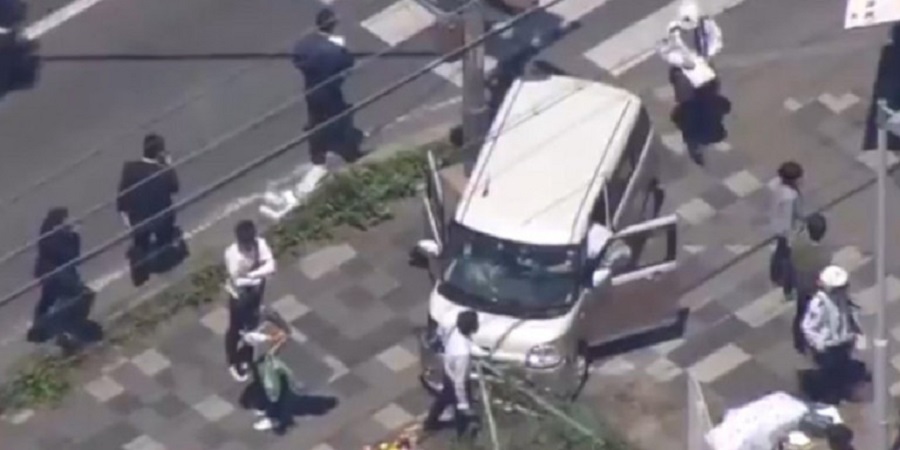 Ιαπωνία: Αυτοκίνητο έπεσε πάνω σε νήπια -Τουλάχιστον τέσσερα σε κρίσιμη κατάσταση (pic)