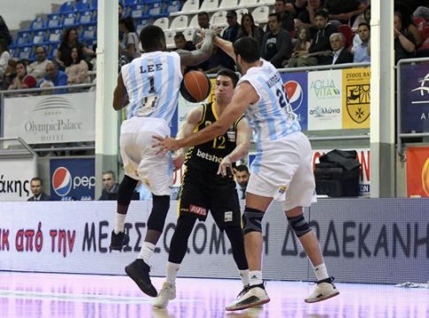 Ο Λαρεντζάκης πιο ψηλά σε τέσσερις λίστες της ΑΕΚ
