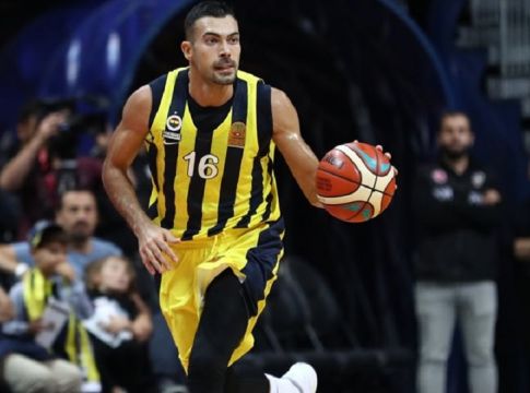 Φενέρμπαχτσε: «Ελπίζουμε ότι θα συνεχίσει ο Σλούκας σε μας»