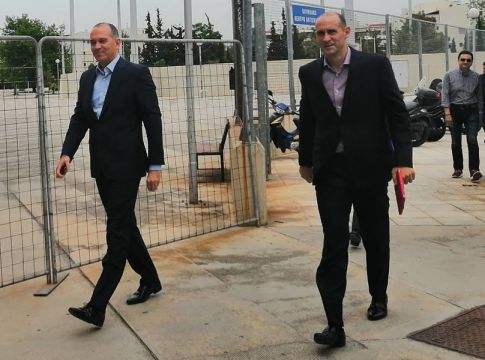 Εκρηξη Γ. Αγγελόπουλου: «Μήπως θέλετε να καταργήσουμε και το ΑΣΕΑΔ; Θέλετε α λα καρτ νομιμότητα…»