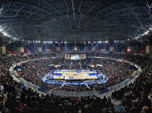 Τα κοκοράκια στον ΕΣΑΚΕ, το μπάσκετ στη Βιτόρια
