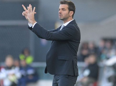 Ξαναγυρίζει στο Ιράν ο Στραματσόνι