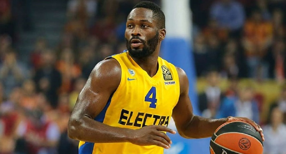 Σφαιρόπουλος: Άφησε εκτός play-off τον Πάργκο | to10.gr Σφαιρόπουλος: Άφησε εκτός play-off τον Πάργκο | to10.gr