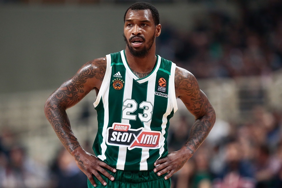 «Επίθεση» Κιλπάτρικ εναντίον του Ολυμπιακού (pic)