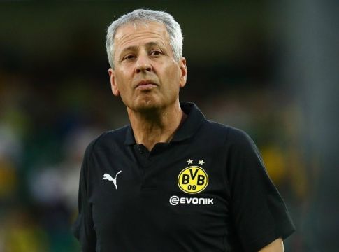 Ανανεώνει με την Ντόρτμουντ ο Φαβρ