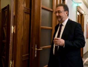 Αποχώρησε από το Υπουργικό ο Πιτσιόρλας – Δεν θα είναι υποψήφιος στις εκλογές
