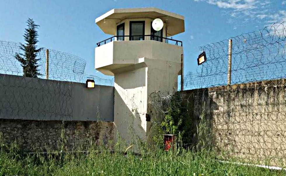 Απόδραση από τις φυλακές Αυλώνα – Ενας από τους δραπέτες πρωταγωνιστής σφαγής στον Κορυδαλλό