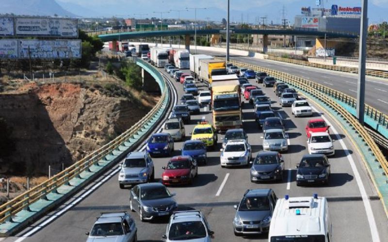 Επιστρέφονται πινακίδες και άδειες οδήγησης λόγω εκλογών