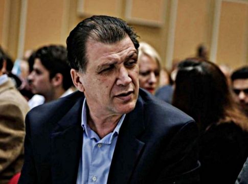 Σε καταρράκτη, ο τερματικός σταθμός της υποθαλάσσιας