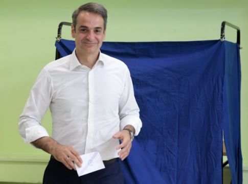 Μητσοτάκης: «Να συμμετέχουν οι πολίτες στη γιορτή της Δημοκρατίας»