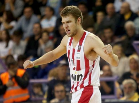 Basket League – Ο «διπλός» Βεζένκοφ και οι… οδηγοί του Απόλλωνα (pics)