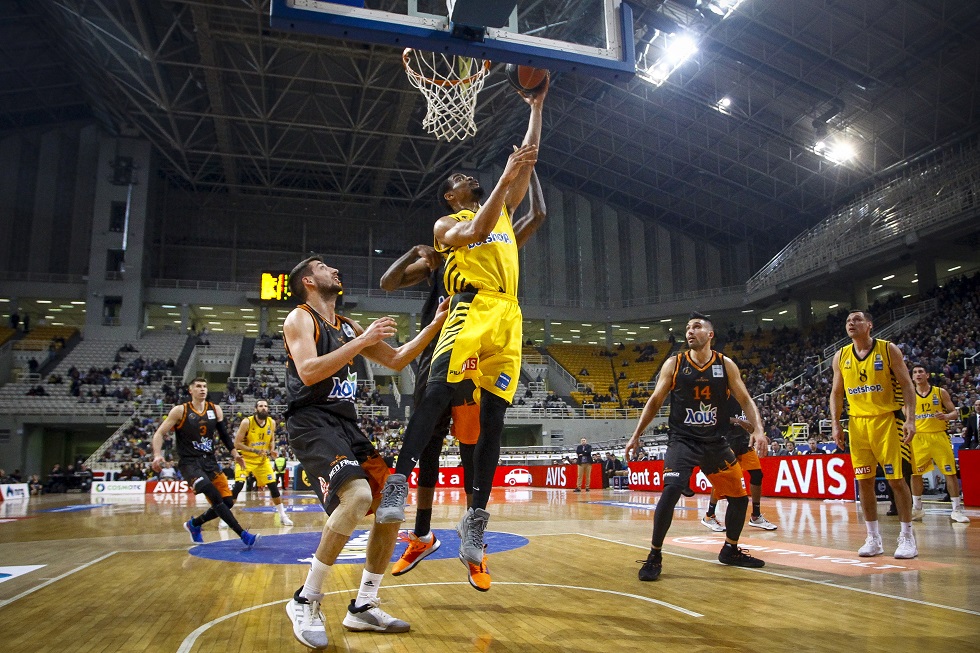 LIVE: Προμηθέας Πατρών – ΑΕΚ (74-65 Τελικό)