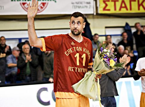 O Γλυνιαδάκης νέος πρόεδρος του ΠΣΑΚ