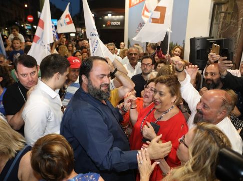 Ενωτικός ο Βαγγέλης Μαρινάκης μετά τη σαρωτική νίκη του Συνδυασμού «Πειραιάς – Νικητής»