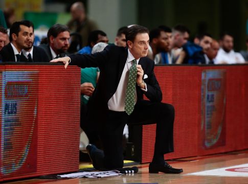 Πιτίνο: «Ένα σεμινάριο στην άμυνα και την επίθεση»