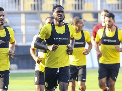 Άρης : Τελευταία προπόνηση πριν την Ολλανδία