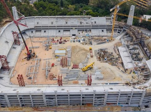 Κλείνει περιμετρικά η «Αγιά Σοφιά» (vid)