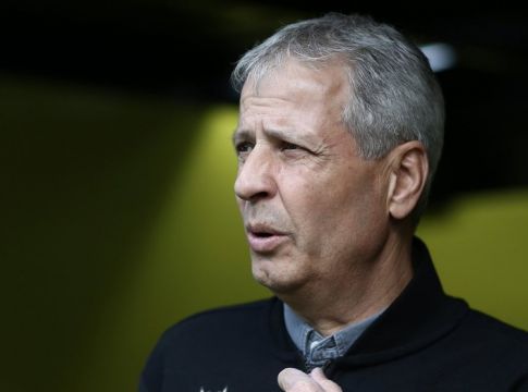 Στην Ντόρτμουντ μέχρι το 2021 ο Φαβρ