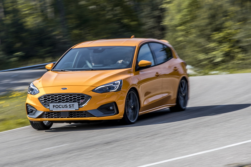 Πιο ισχυρό και πιο ταχύ το νέο Ford Focus ST