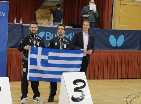 Ε.Φ.Ο.Επ.Α. και Π.Σ.Α.Τ. βραβεύουν τους πρωταθλητές των Α.Με.Α. Μουχθή και Χατζηκυριάκο
